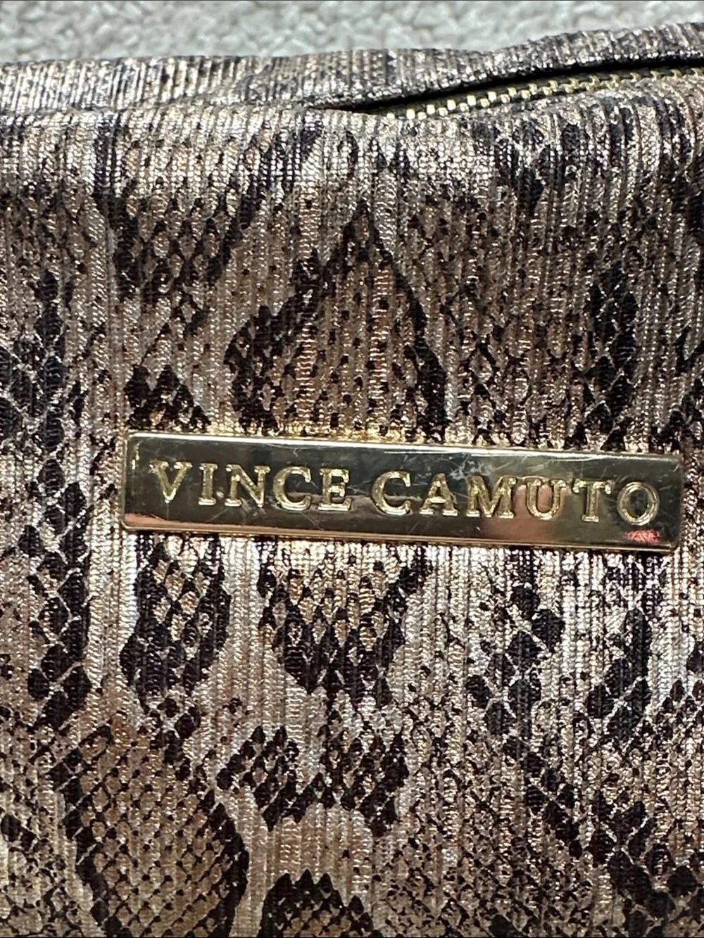 Vince Camuto Snakeskin Medium Size Makeup / Cosmetic Bag EUC!